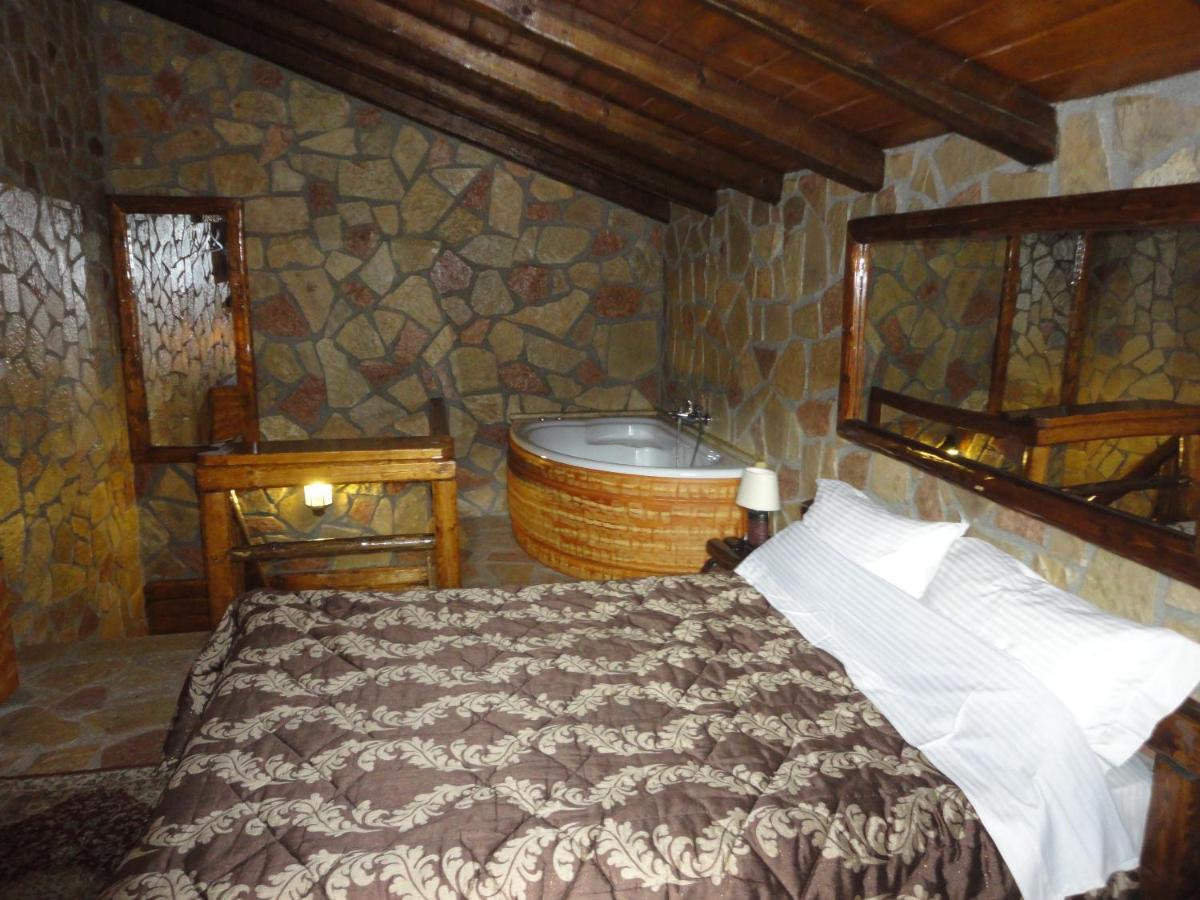 Oneiro * Kalavryta